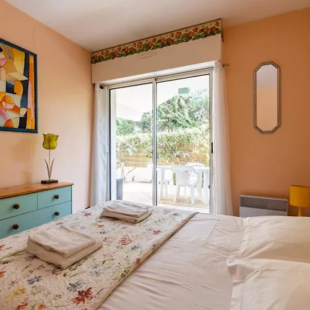 Emeraude Daire *