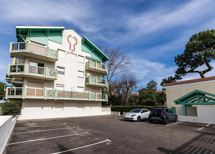 Apartment Emeraude *